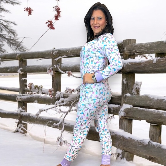 Shirley & Stone purple Christmas light pajama lounge set - Picture 6 of 12